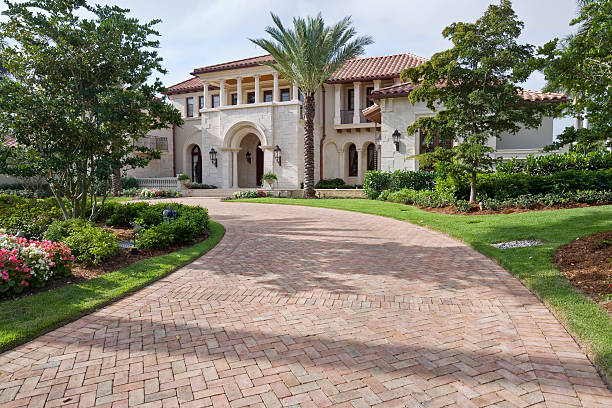  Holley, FL Driveway Pavers Pros